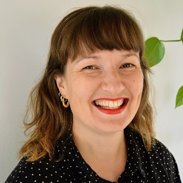 Dorien Bot, Certified NT2 teacher and sworn Spanish-Dutch translator